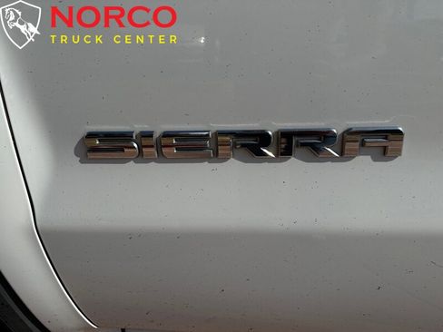 Used 2016 GMC Sierra 1500 2WD Regular Cab image 13