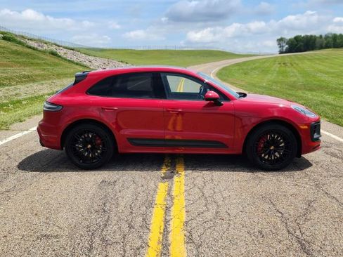 Used 2022 Porsche Macan GTS AWD/4WD image 25