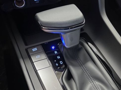 New 2025 Hyundai Elantra Sport image 18