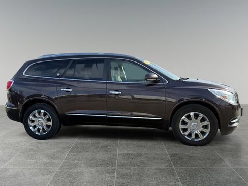 Used 2017 Buick Enclave Leather AWD/4WD image 6