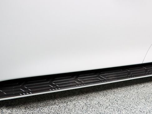 Used 2024 INFINITI QX80 Luxe image 12