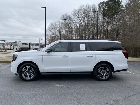Used 2025 Ford Expedition Max Active image 6