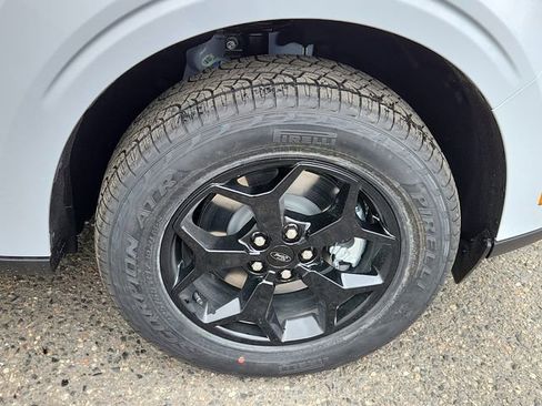 New 2025 Ford Maverick XLT w/ XLT Luxury Package image 16