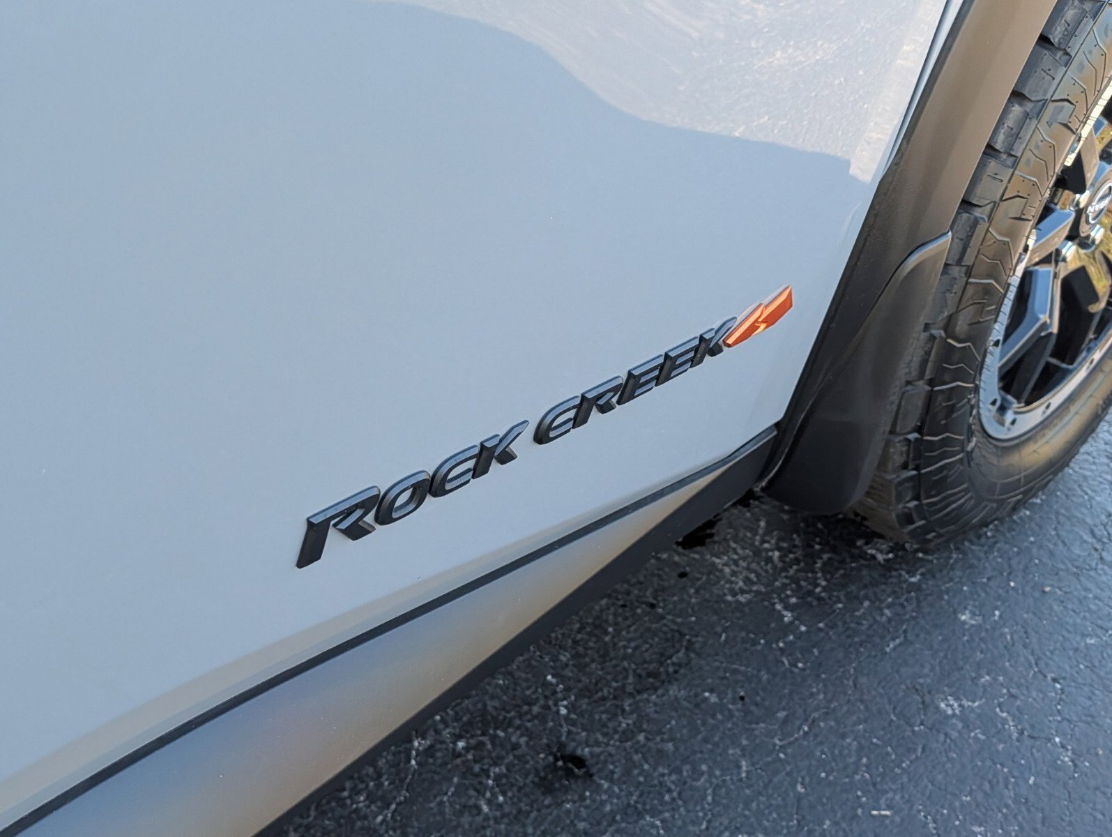 Used 2025 Nissan Pathfinder Rock Creek AWD/4WD image 16