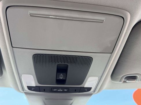 Used 2025 Acura Integra FWD image 35