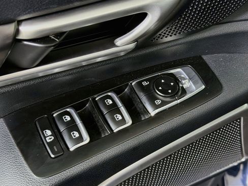 Used 2025 Kia Telluride S AWD/4WD image 15
