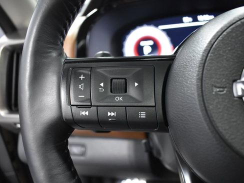 Certified 2023 Nissan Pathfinder Platinum AWD/4WD image 30