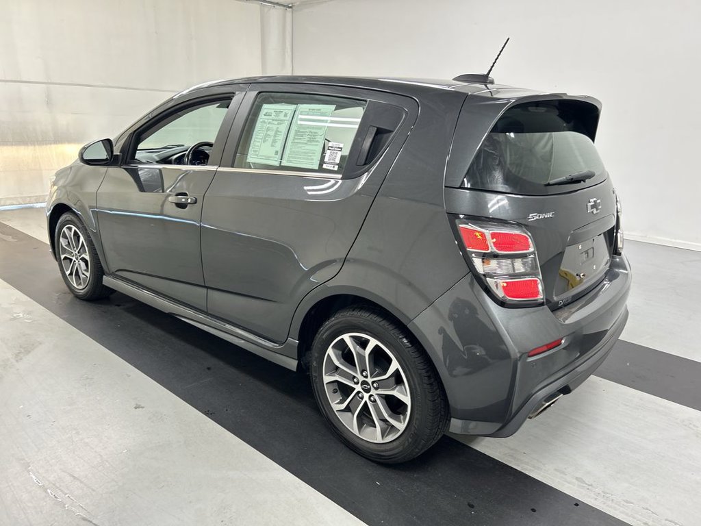 Used 2019 Chevrolet Sonic LT w/ Convenience Package FWD image 7