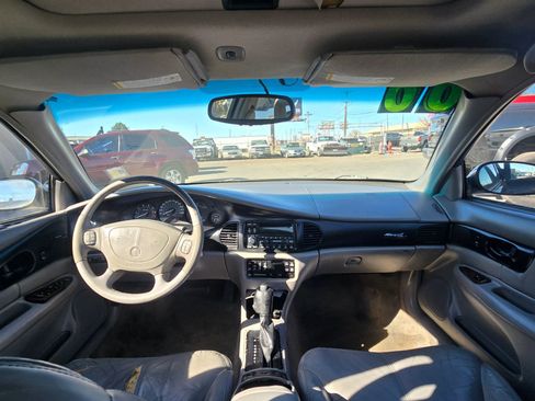 Used 2000 Buick Regal GS w/ Luxury Pkg image 12