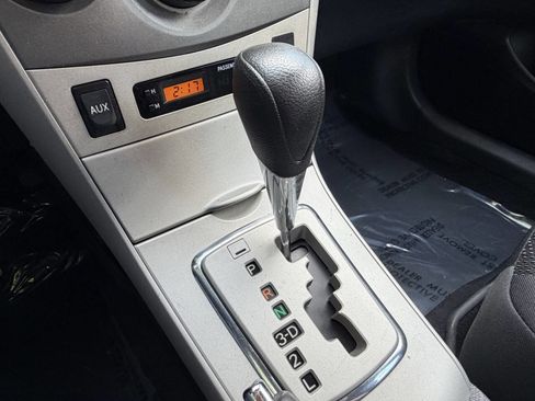 Used 2010 Toyota Corolla S FWD image 14