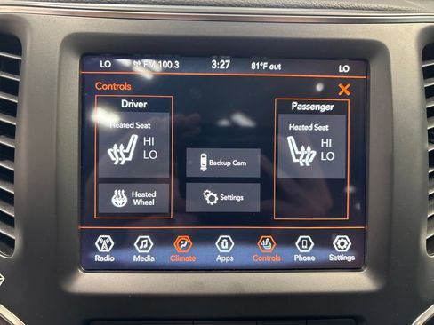Used 2022 Jeep Cherokee Latitude Lux w/ Sun & Sound Group AWD/4WD image 20