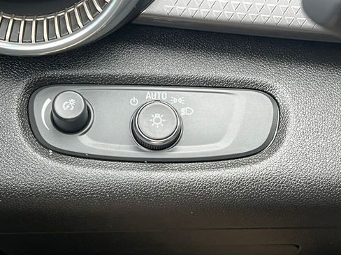 Certified 2024 Chevrolet Trax ACTIV w/ Sunroof Package image 21