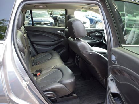 Used 2019 Buick Envision Essence AWD/4WD image 37