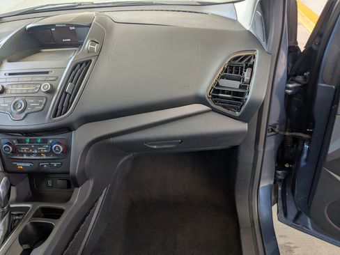 Used 2018 Ford Escape SE FWD image 24