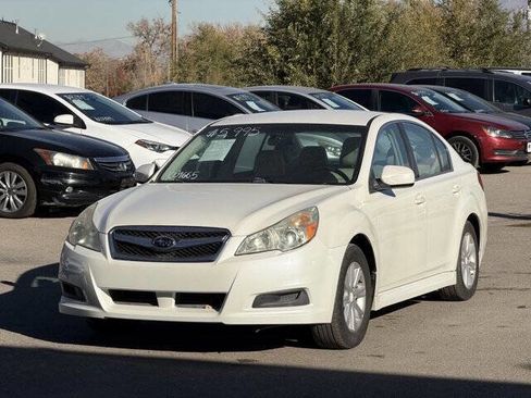 Used 2011 Subaru Legacy 2.5i Premium image 9