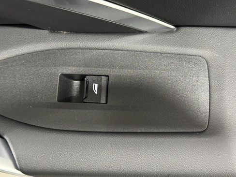 New 2026 BMW X2 xDrive28i w/ Technology Package image 19