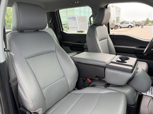 Used 2022 Ford F150 XL w/ Equipment Group 101A High AWD/4WD image 11