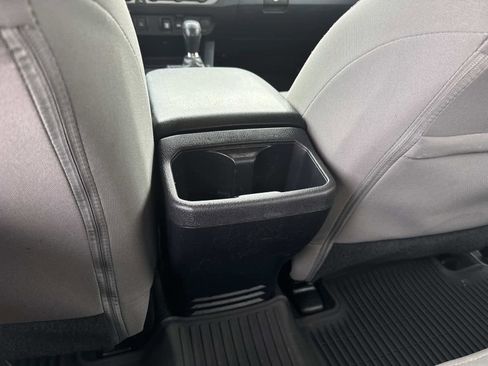 Used 2022 Toyota Tacoma SR5 image 16