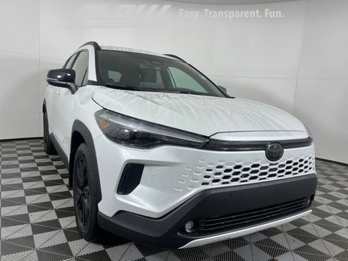 New 2026 Toyota Corolla Cross XSE image 21