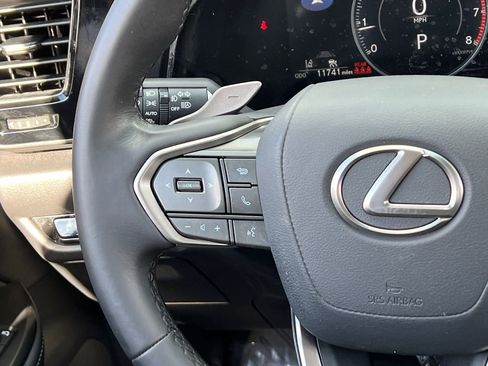 Certified 2025 Lexus NX 350 AWD image 18