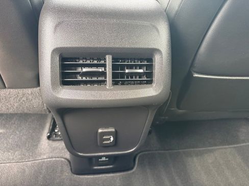 Used 2023 GMC Terrain SLT w/ Elevation Edition FWD image 29