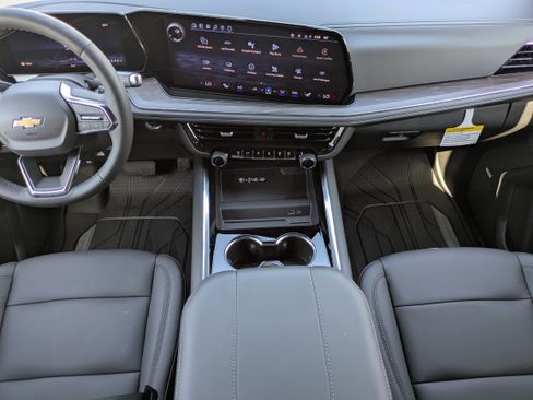 New 2026 Chevrolet Suburban LT w/ Comfort Package RWD image 12