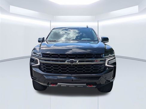 Used 2021 Chevrolet Tahoe Z71 w/ Luxury Package AWD/4WD image 9