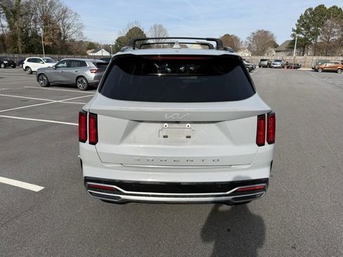 Used 2022 Kia Sorento SX image 7