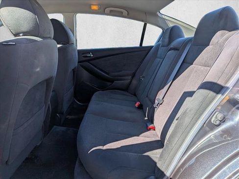 Used 2011 Nissan Altima 3.5 SR FWD image 16