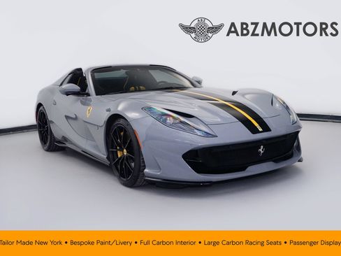 Used 2022 Ferrari 812 GTS RWD image 1