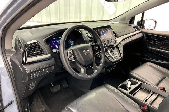 Certified 2024 Honda Odyssey Touring image 17
