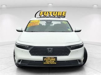 Used 2023 Honda Accord Touring video 2