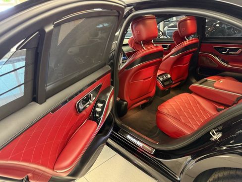 Used 2023 Mercedes-Benz S 500 4MATIC image 14
