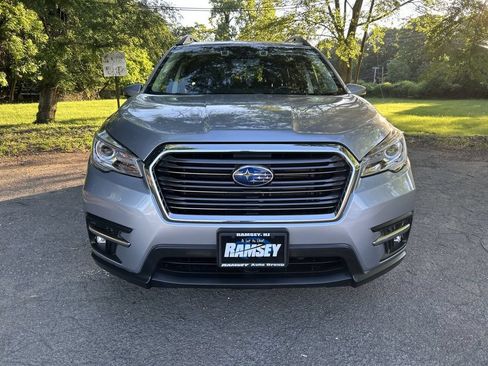 Certified 2022 Subaru Ascent Limited w/ Technology Package AWD/4WD image 3