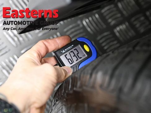 Used 2021 Ford Mustang Mach-E Select image 27