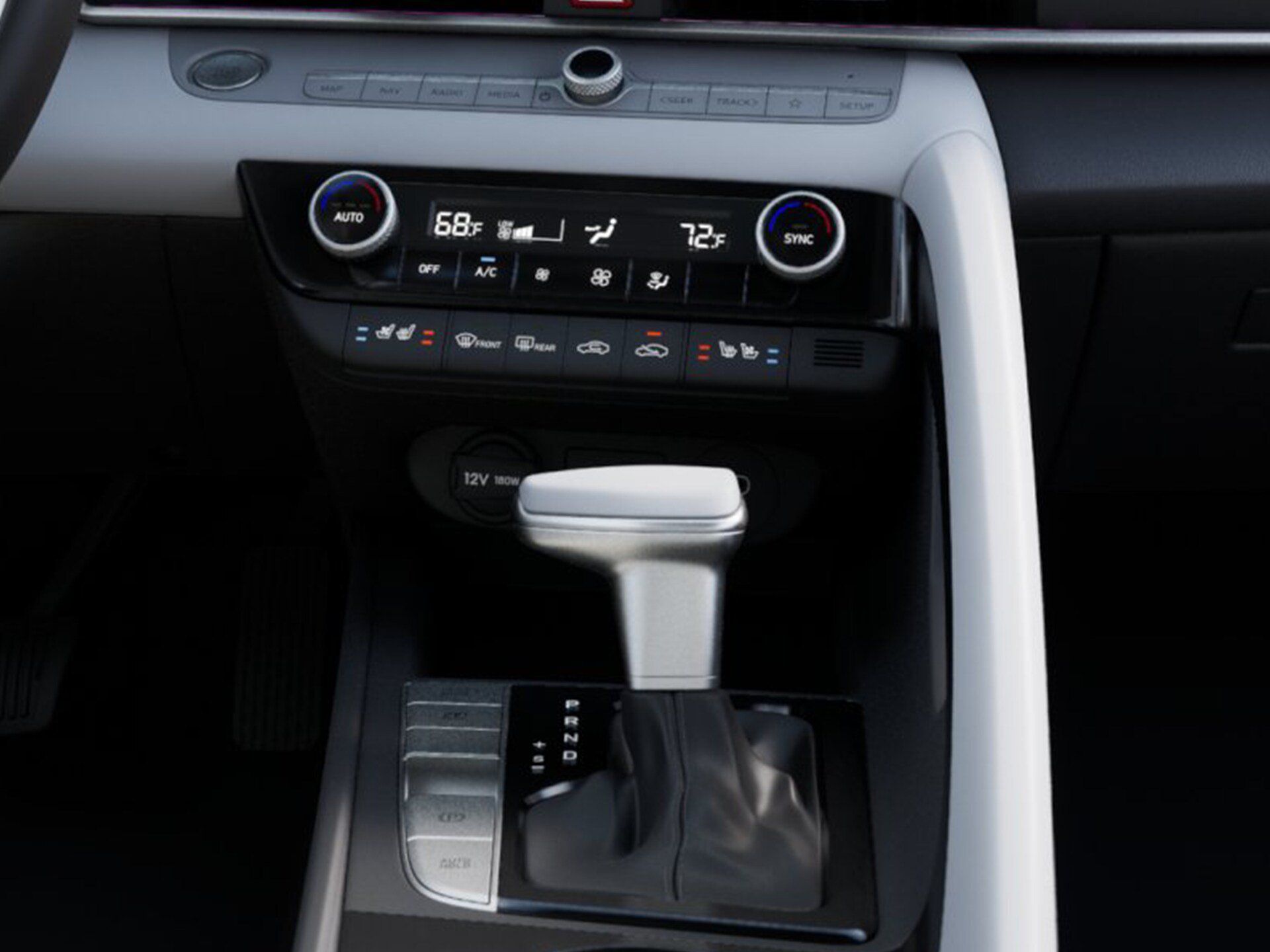 New 2026 Hyundai Elantra Limited FWD image 18