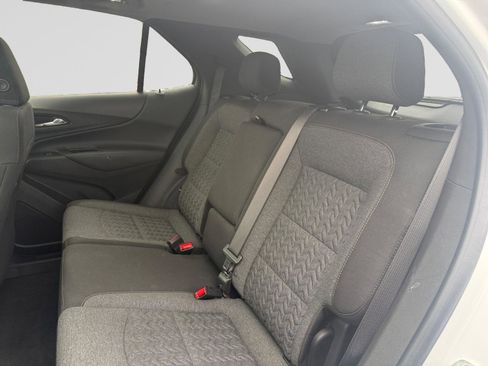 Used 2022 Chevrolet Equinox LT image 13