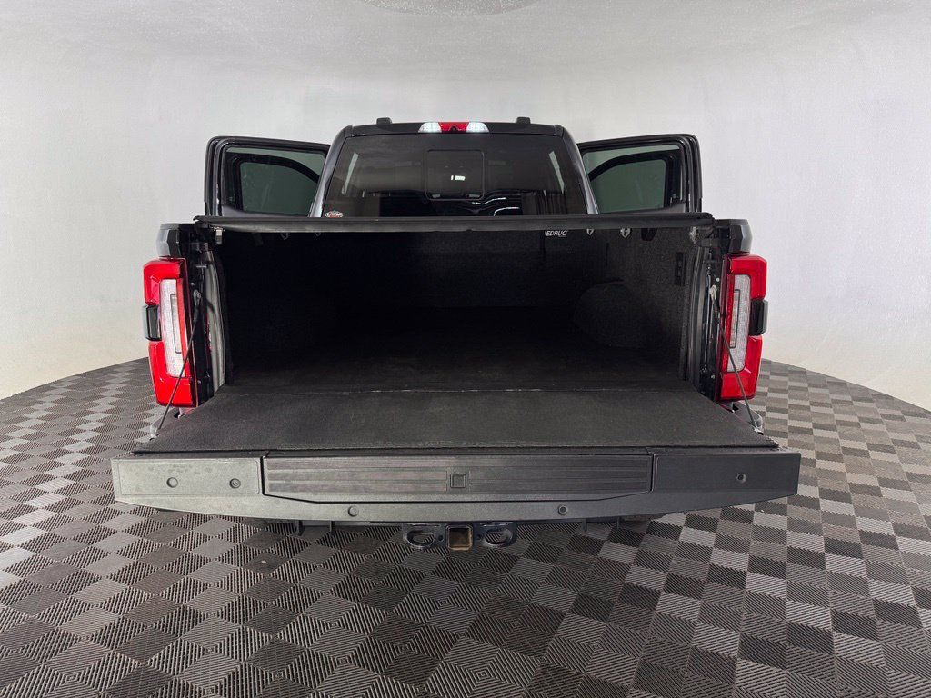Used 2024 Ford F350 Platinum AWD/4WD image 17