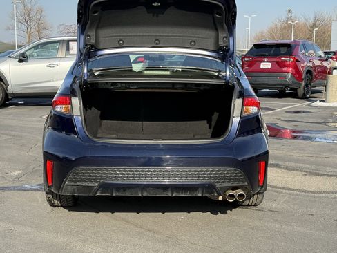Certified 2022 Toyota Corolla SE w/ SE Premium Package image 7