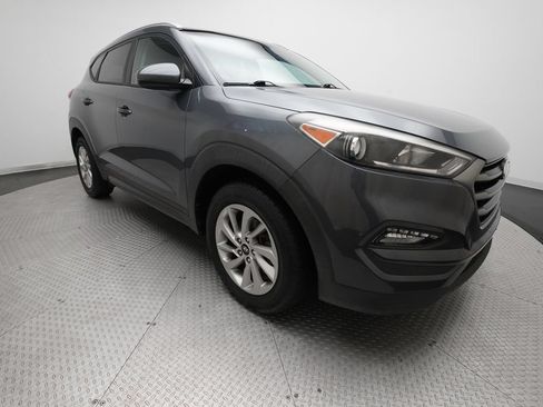 Used 2016 Hyundai Tucson SE w/ Option Group 12 FWD image 34