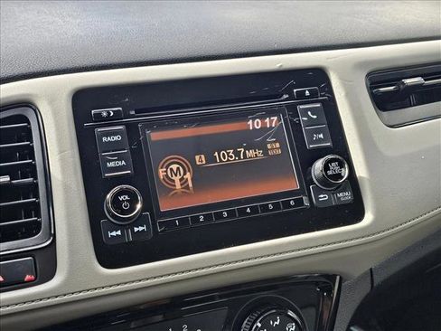 Used 2020 Honda HR-V LX image 24