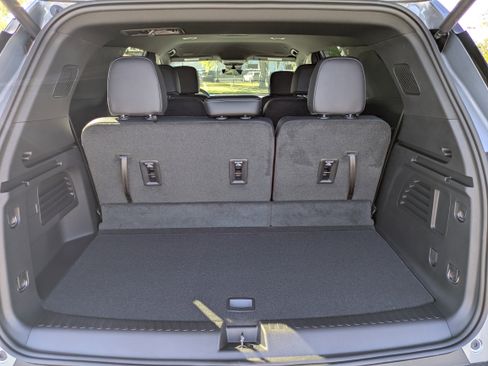 New 2026 Chevrolet Traverse LT image 7