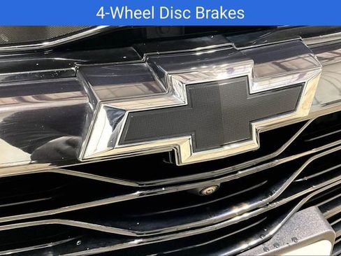 Certified 2023 Chevrolet Blazer RS w/ Driver Confidence II Package image 29