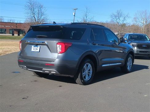 Used 2023 Ford Explorer XLT w/ Equipment Group 202A image 13