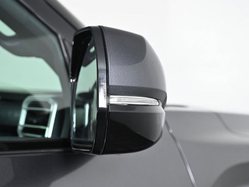 Used 2024 Toyota Tundra Platinum image 10