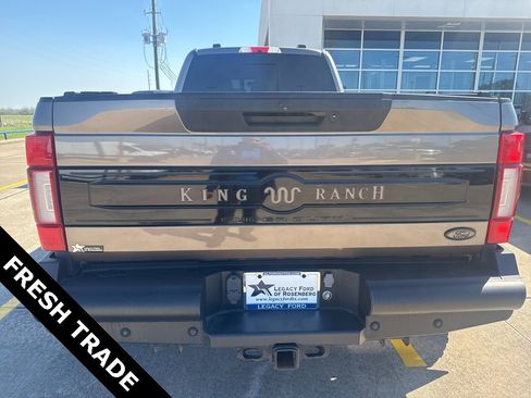 Used 2022 Ford F350 King Ranch w/ King Ranch Ultimate Package image 4