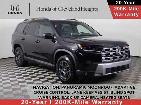 New 2026 Honda Pilot TrailSport image 1