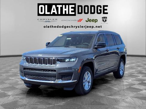 New 2026 Jeep Grand Cherokee L Laredo AWD/4WD image 1