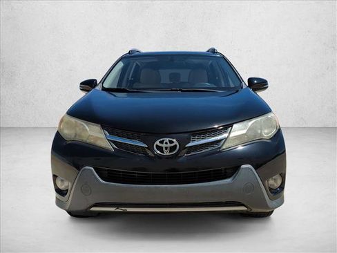 Used 2014 Toyota RAV4 XLE FWD image 2