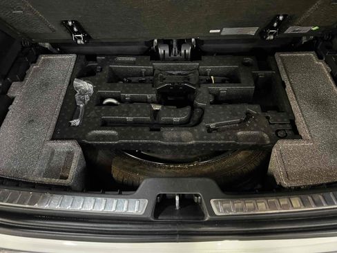 Used 2021 Volvo XC90 T5 Momentum w/ Advanced Package image 78